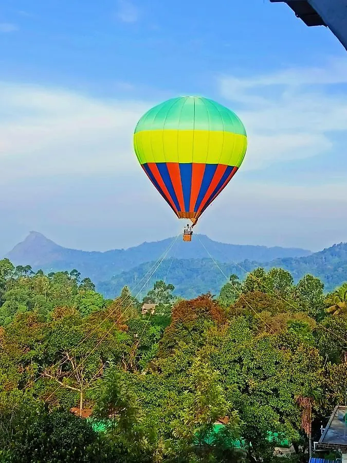Monsoon Hills Villa Munnar Indie
